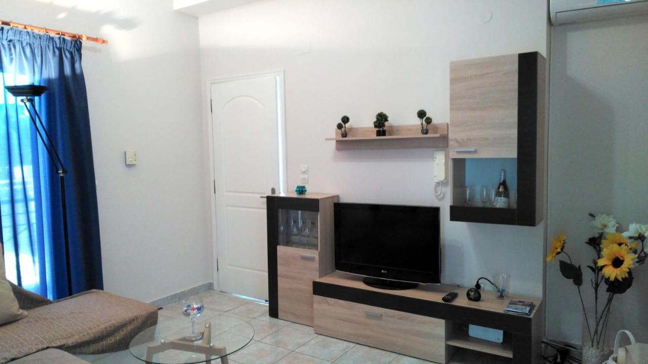 Port View Apartment ไซคิย์นธอสทาวน์ ภายนอก รูปภาพ