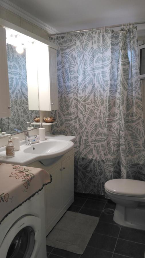Port View Apartment ไซคิย์นธอสทาวน์ ภายนอก รูปภาพ